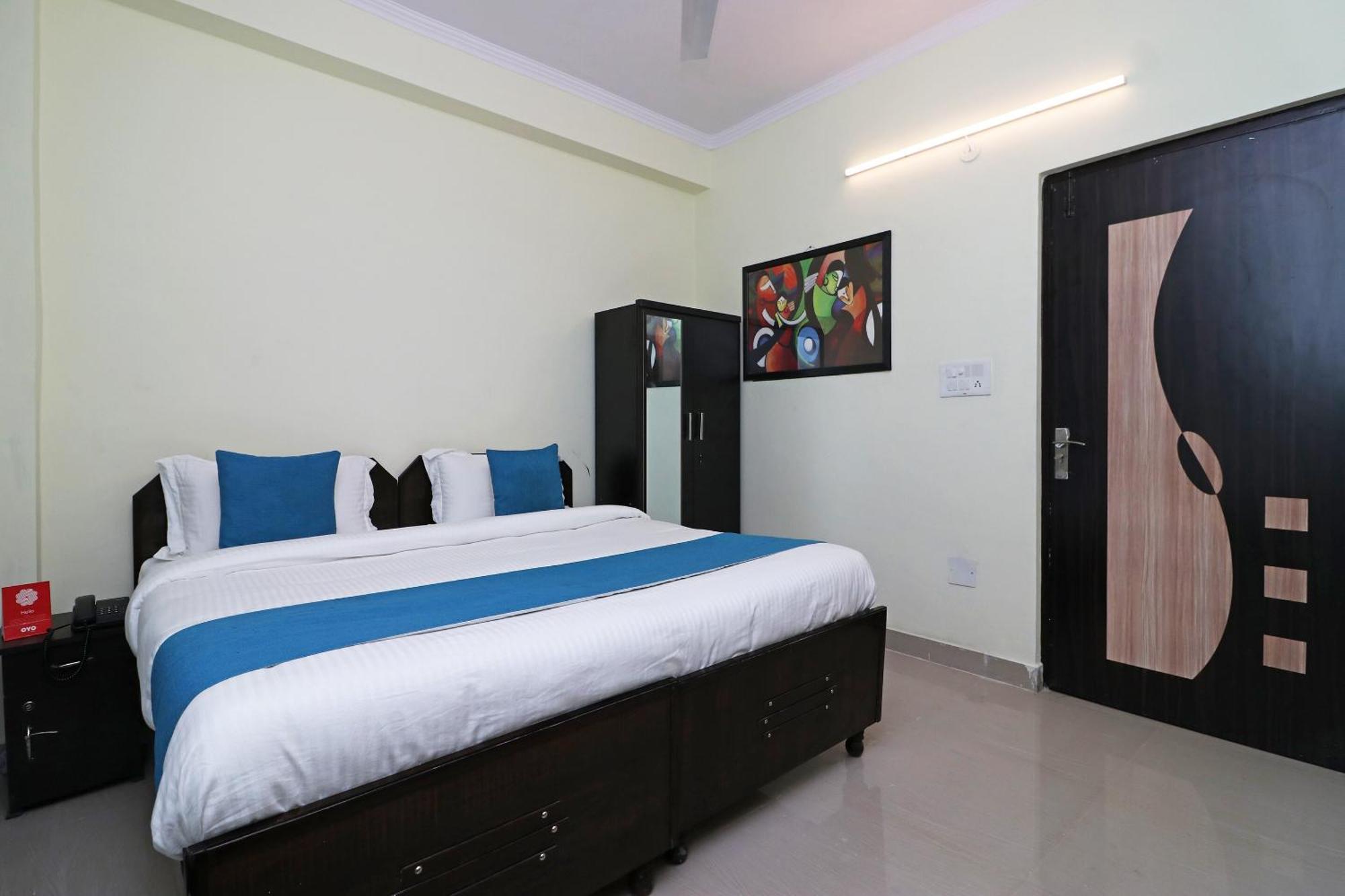 Hotel O Pearl Residency Yeni Delhi Dış mekan fotoğraf